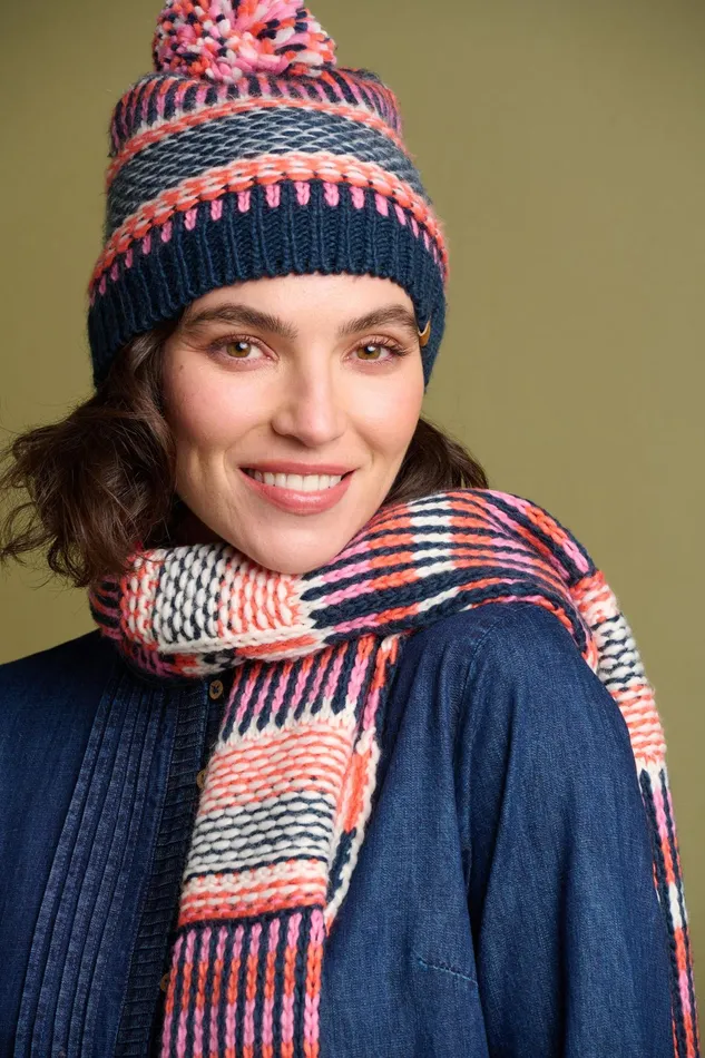 Women Brakeburn Scarves Textured Stripe Knitted Scarf