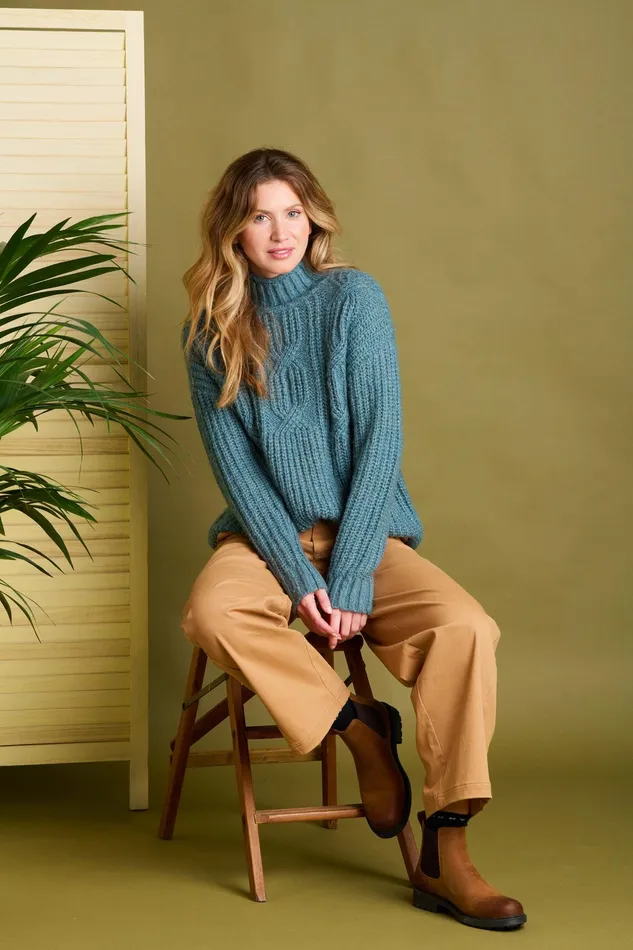 Women Brakeburn Trousers Skirts and Shorts Stone Barrel Leg Trouser