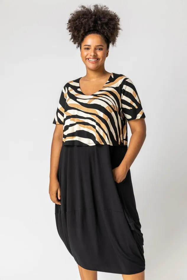Women Camel Curve Tiger Print Contrast Print Jersey Dress Roman Dresses