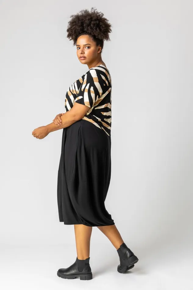 Women Camel Curve Tiger Print Contrast Print Jersey Dress Roman Dresses