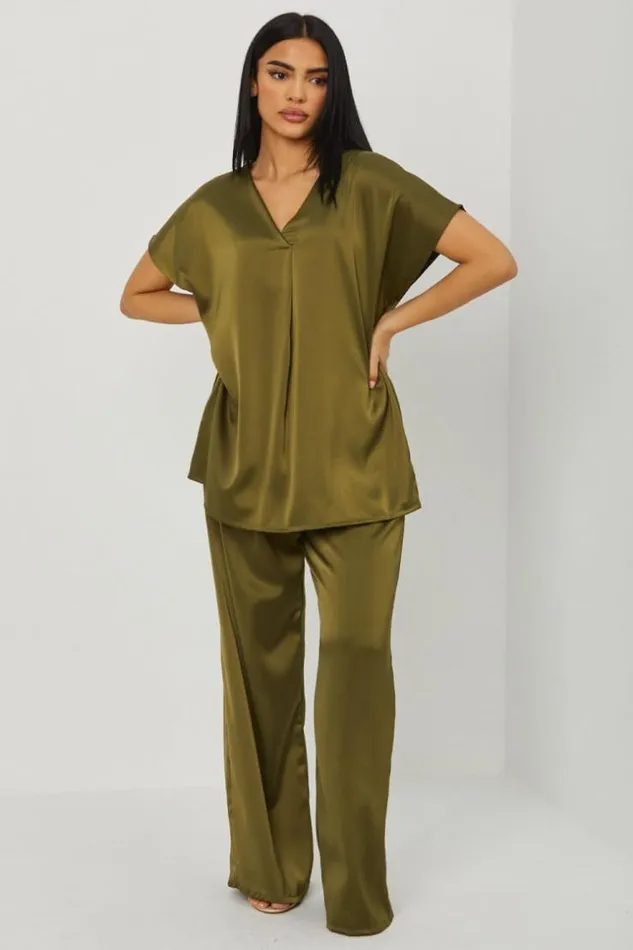 Women Ensemble 2 Pices Blouse Pantalon Satin Kaki Khaki Brentiny Paris Sets With Top Bottoms Women Ensemble 2 Pices Blouse Pantalon Satin Kaki Khaki Brentiny Paris Sets With Top Bottoms