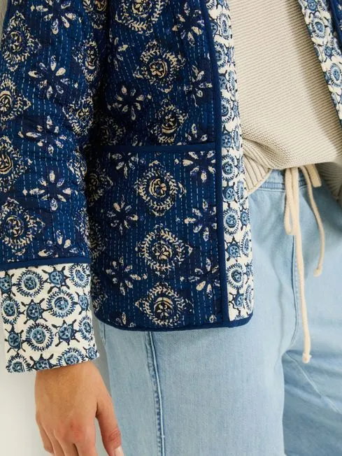 Women Fatface Coats and Jackets Kaia Indigo Blue 100 Cotton Tile Geo Quilted Jacket Women Fatface Coats and Jackets Kaia Indigo Blue 100 Cotton Tile Geo Quilted Jacket