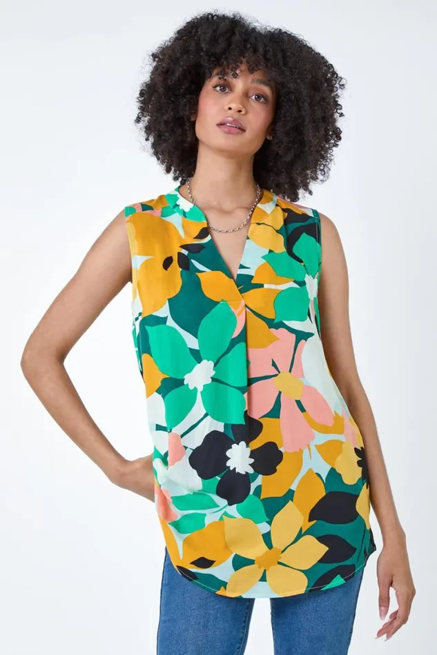 Women Green Contrast Floral Sleeveless VNeck Blouse Roman Tops