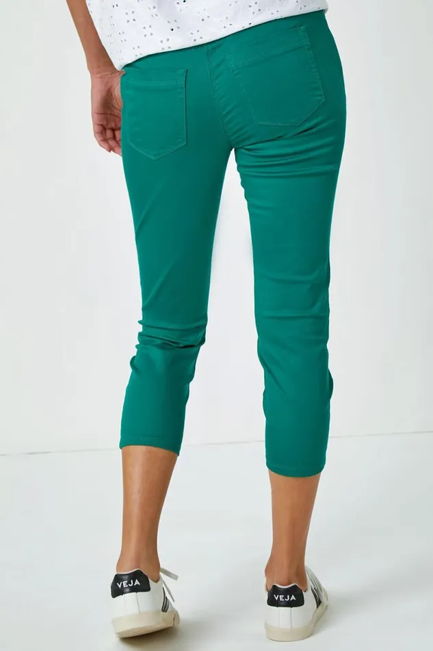 Women Green Elastic Waist Cropped Denim Jegging Roman Trousers