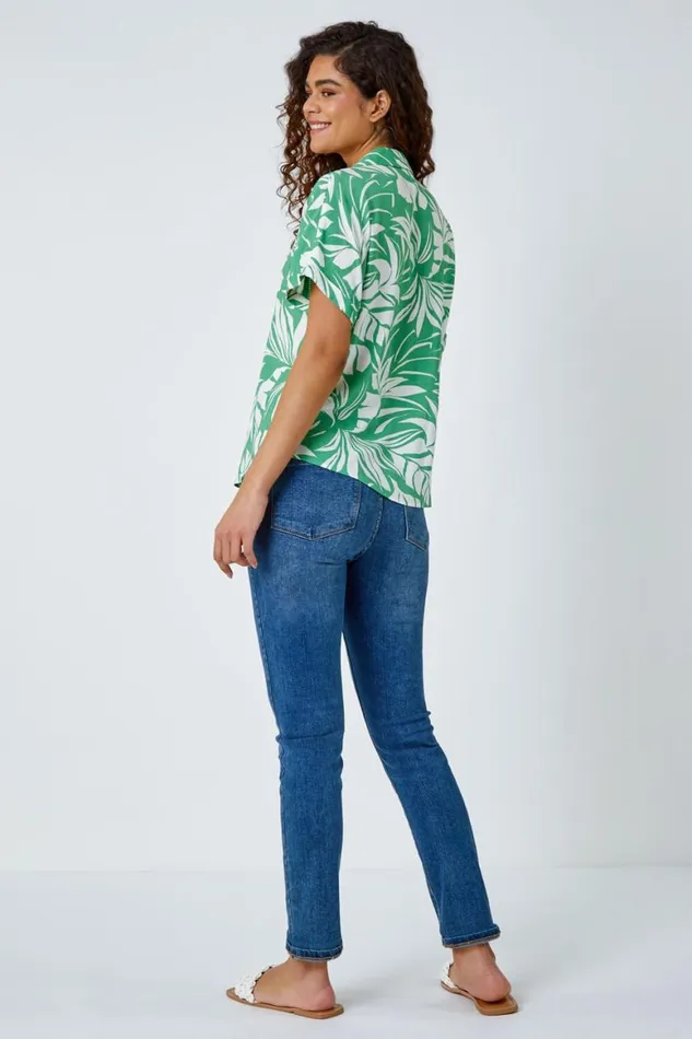 Women Green Tropical Print Ladder Lace Overshirt Roman Tops