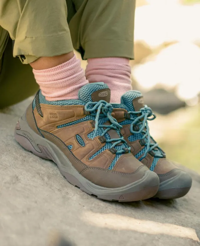 Women KEEN Shoes Circadia Vent Shoe Toasted CoconutNorth Atlantic Women KEEN Shoes Circadia Vent Shoe Toasted CoconutNorth Atlantic