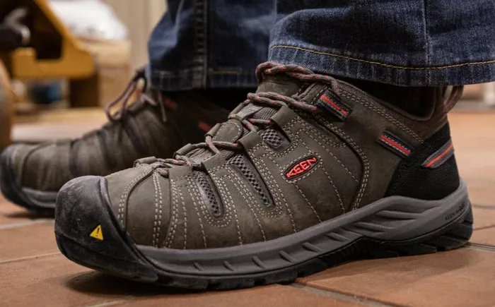 Women KEEN Shoes Flint II Steel Toe Cascade BrownSurf Spray Women KEEN Shoes Flint II Steel Toe Cascade BrownSurf Spray