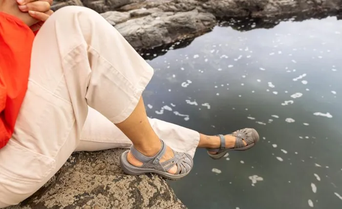 Women KEEN Water Rose Sandal Roasted PecanBirch Closed Toe Sandal