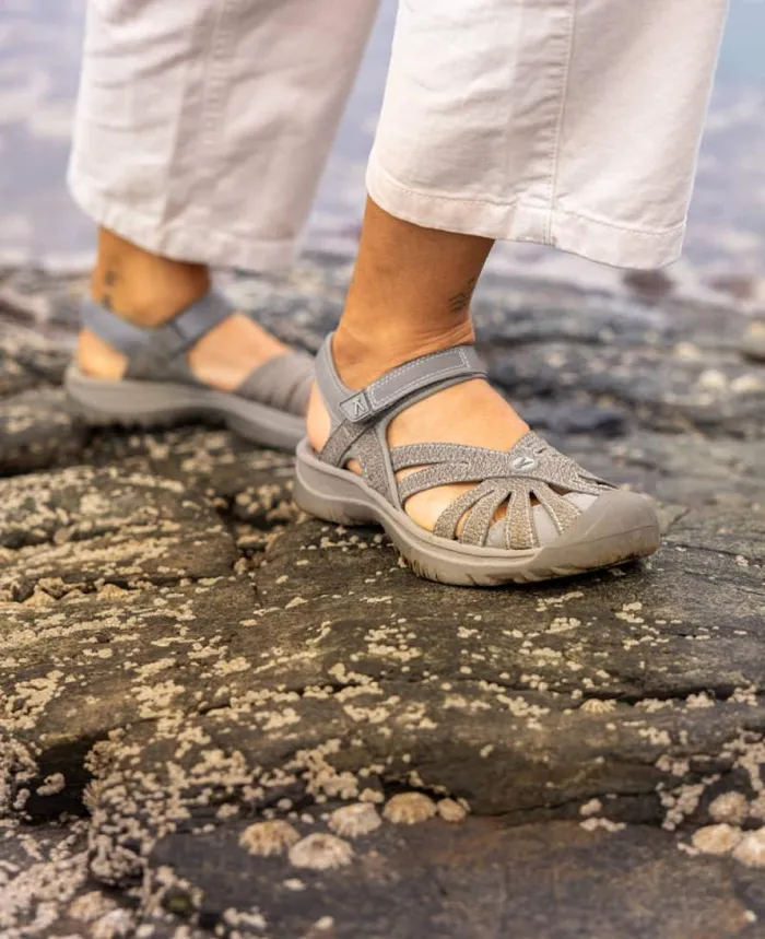 Women KEEN Water Rose Sandal Roasted PecanBirch Closed Toe Sandal