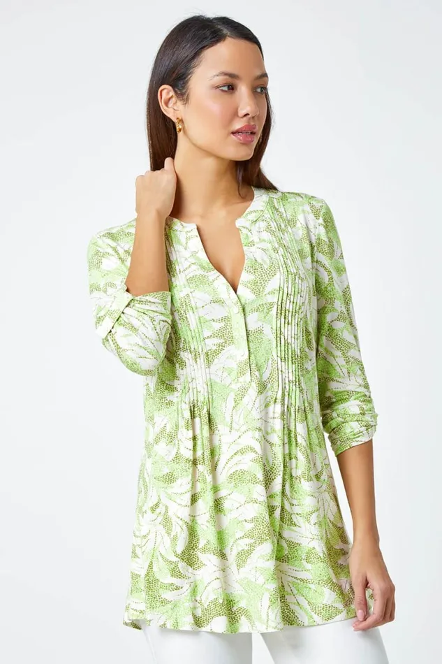 Women Khaki Camo Leaf VNeck Pintuck Stretch Top Roman Tops