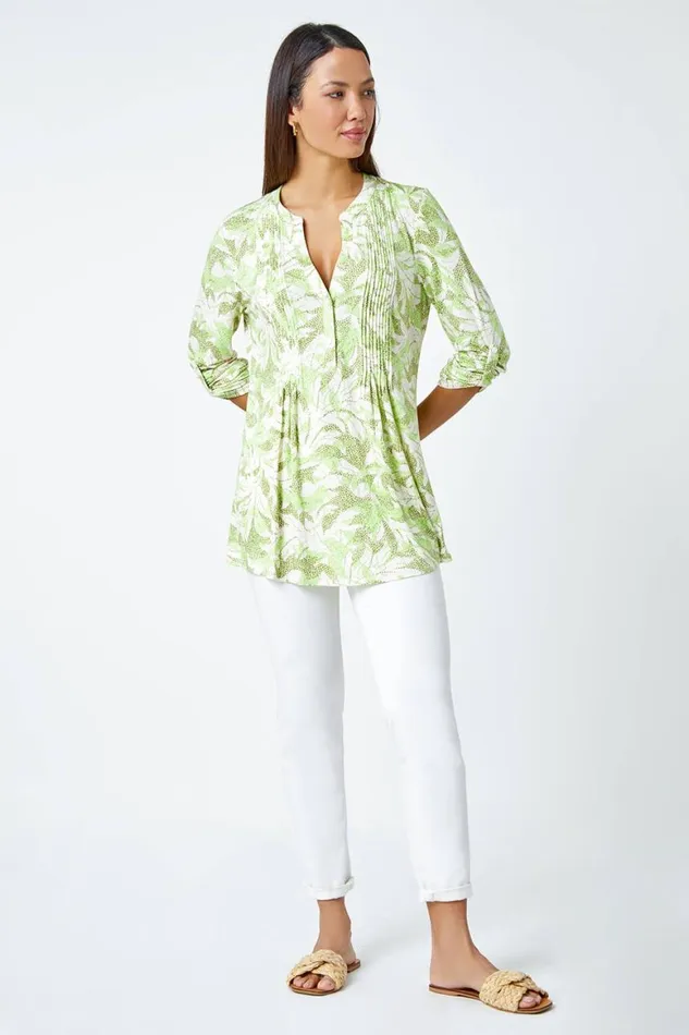Women Khaki Camo Leaf VNeck Pintuck Stretch Top Roman Tops