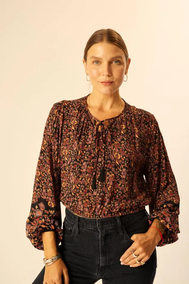 Women Natalie Martin Tops Amelia Top Petite Fleur Noire