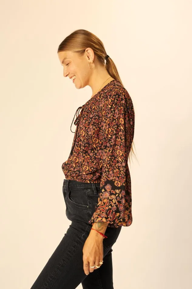 Women Natalie Martin Tops Amelia Top Petite Fleur Noire