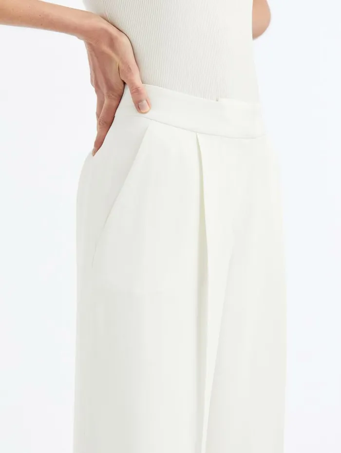 Women Pants and Skirts Oscar De La Renta High Waisted Wide Leg Pant Ivory Women Pants and Skirts Oscar De La Renta High Waisted Wide Leg Pant Ivory