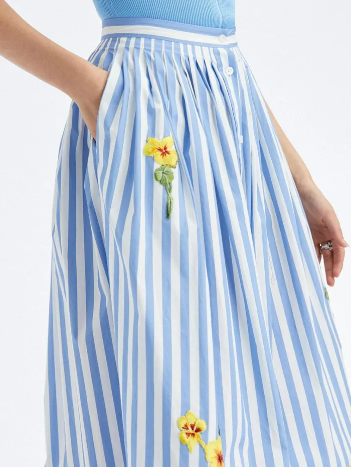 Women Pants and Skirts Oscar De La Renta Nasturtium Embroidered Stripe Cotton Poplin Skirt Bluewhite Women Pants and Skirts Oscar De La Renta Nasturtium Embroidered Stripe Cotton Poplin Skirt Bluewhite