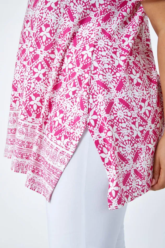 Women Pink Curve Tile Print Stretch Top Roman Tops