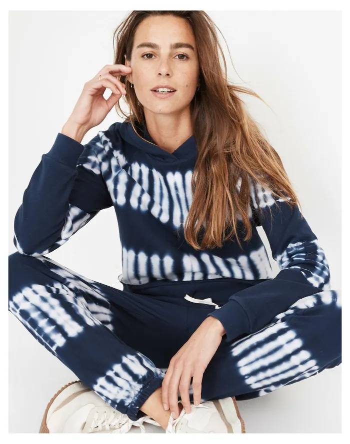 Women Resourced Cotton Retro Hoodie Sweatshirt Bengali Indigo Madewell Sweatshirts and Sweatpants Women Resourced Cotton Retro Hoodie Sweatshirt Bengali Indigo Madewell Sweatshirts and Sweatpants