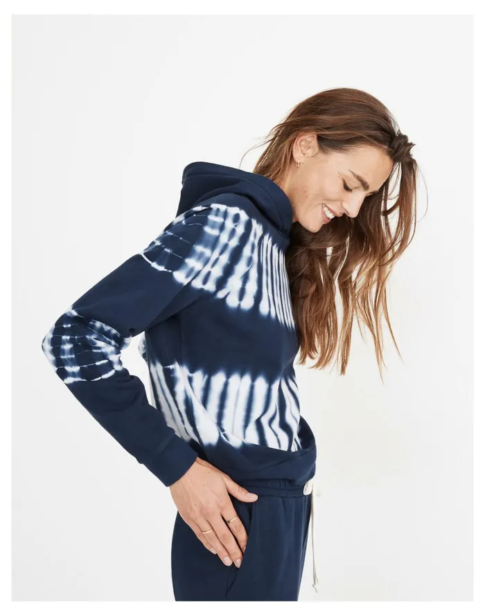Women Resourced Cotton Retro Hoodie Sweatshirt Bengali Indigo Madewell Sweatshirts and Sweatpants Women Resourced Cotton Retro Hoodie Sweatshirt Bengali Indigo Madewell Sweatshirts and Sweatpants