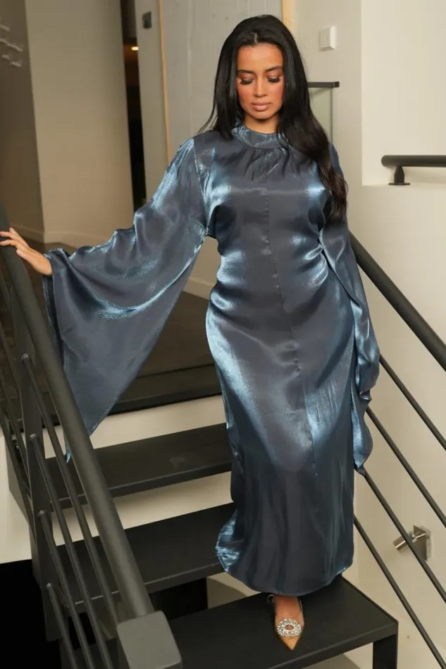 Women Robe Ample Bleue Satine Et Volant Blue Brentiny Paris White Tops