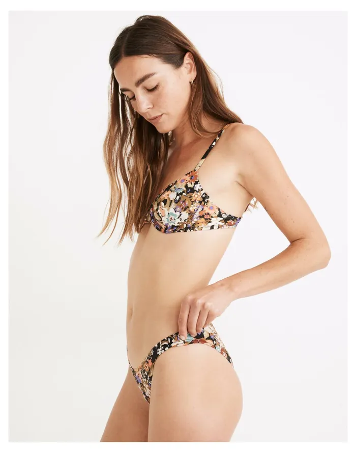 Women Second Wave Curved Waist Bikini Bottom In Wildgarden Wild Bohemian True Black Madewell Swim Women Second Wave Curved Waist Bikini Bottom In Wildgarden Wild Bohemian True Black Madewell Swim