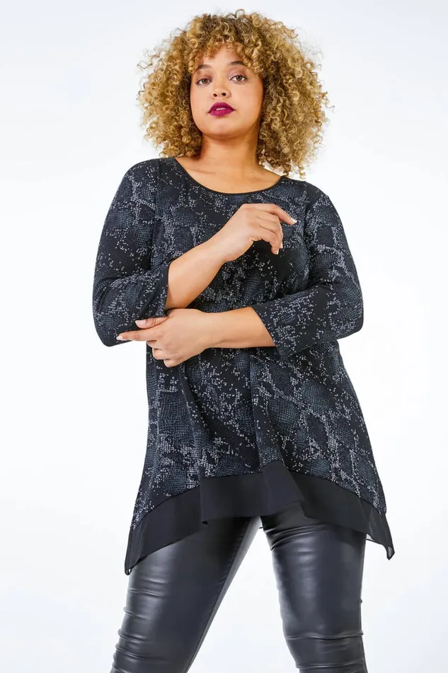 Women Silver Curve Animal Contrast Hem Top Roman Tops