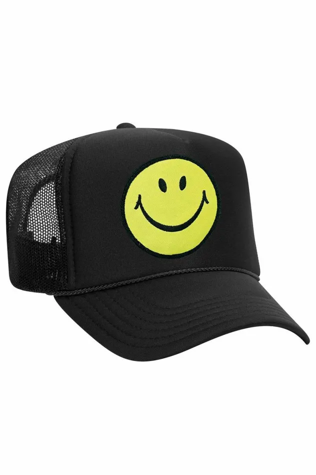 Women SMILEY VINTAGE TRUCKER HAT Aviator Nation TruckerHats