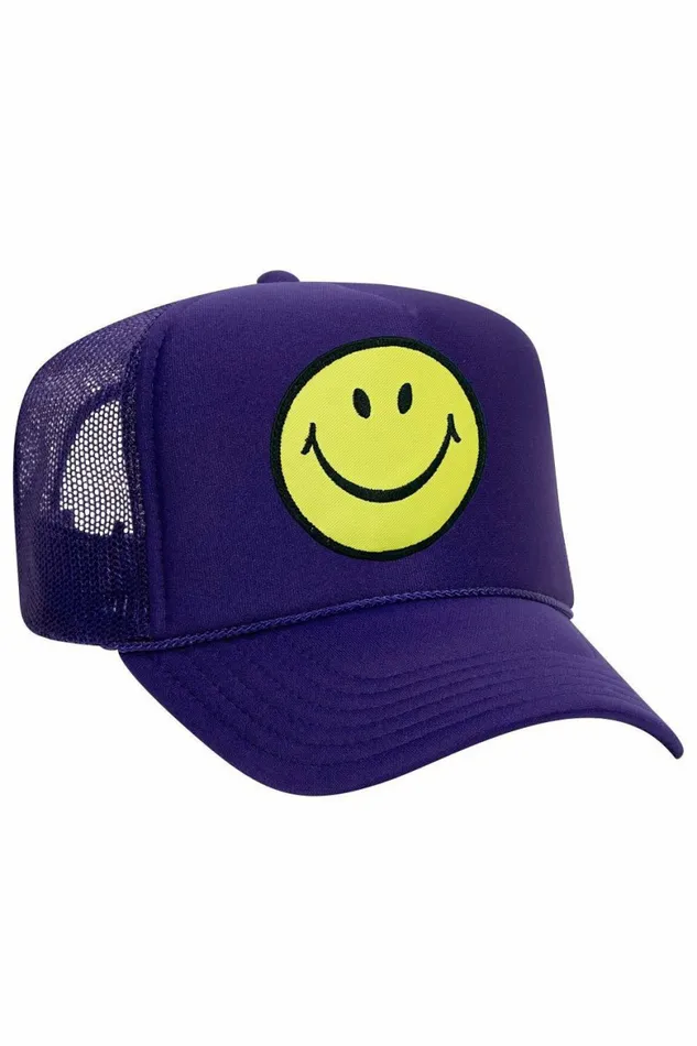 Women SMILEY VINTAGE TRUCKER HAT Aviator Nation TruckerHats