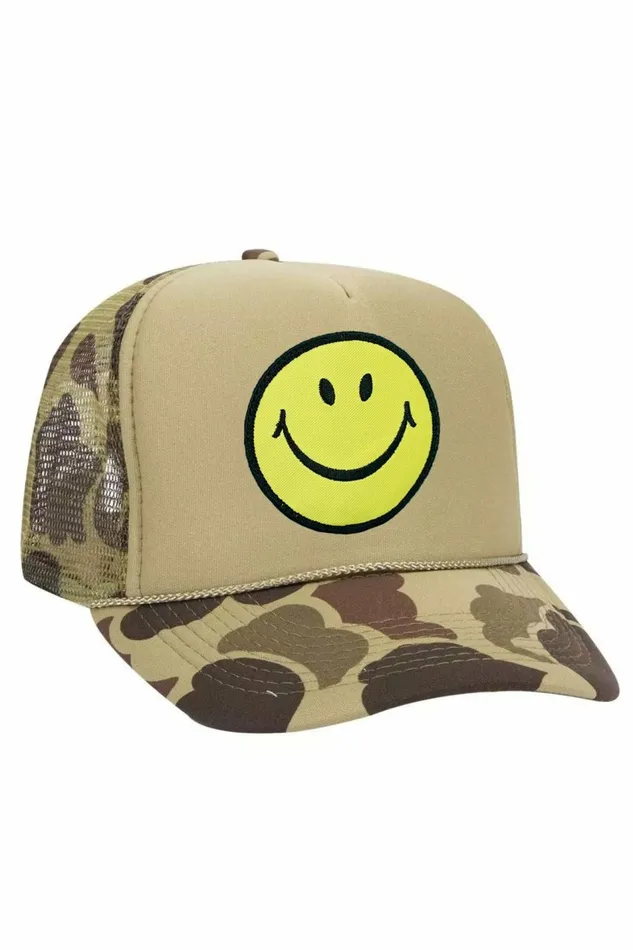 Women SMILEY VINTAGE TRUCKER HAT Aviator Nation TruckerHats