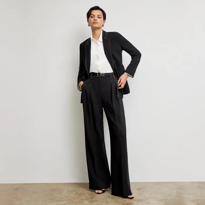 Women Suiting M M LaFleur The O8217Hara Boyfriend Blazer 8211 Everyday Crepe with Topstitch Black With Topstitch Women Suiting M M LaFleur The O8217Hara Boyfriend Blazer 8211 Everyday Crepe with Topstitch Black With Topstitch