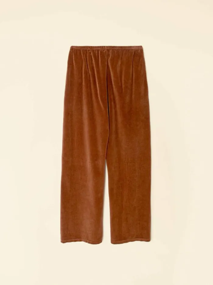 Women Sweats and Tees Xirena Brown Sugar Mavis Velour Sweatpant