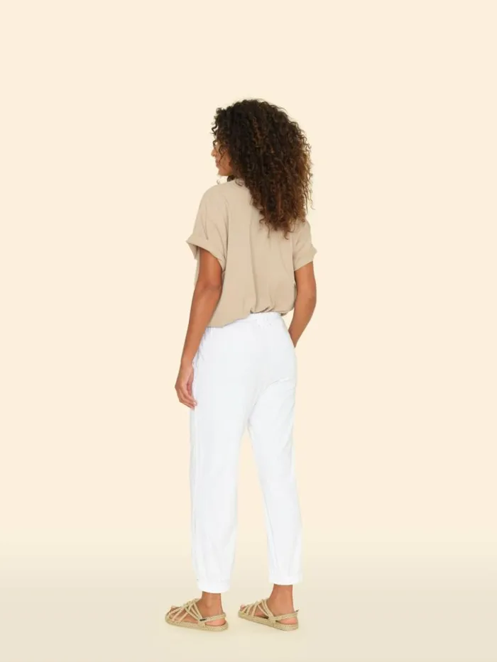 Women Sweats and Tees Xirena White Crispin Pant
