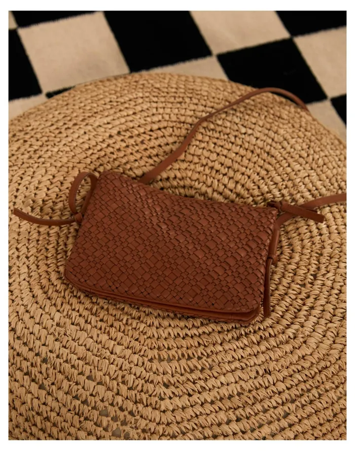 Women The Knotted Crossbody Bag In Woven Leather Desert Camel Madewell Crossbody Bags Women The Knotted Crossbody Bag In Woven Leather Desert Camel Madewell Crossbody Bags