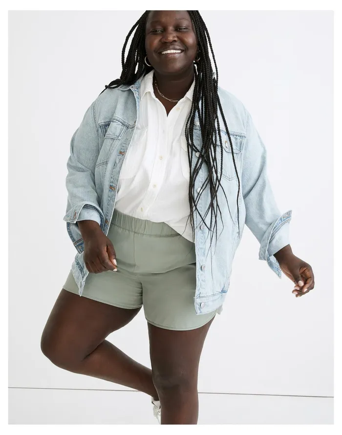 Women The Plus Oversized Trucker Jean Jacket In Fitzgerald Wash Fitzgerald Wash Madewell Jackets