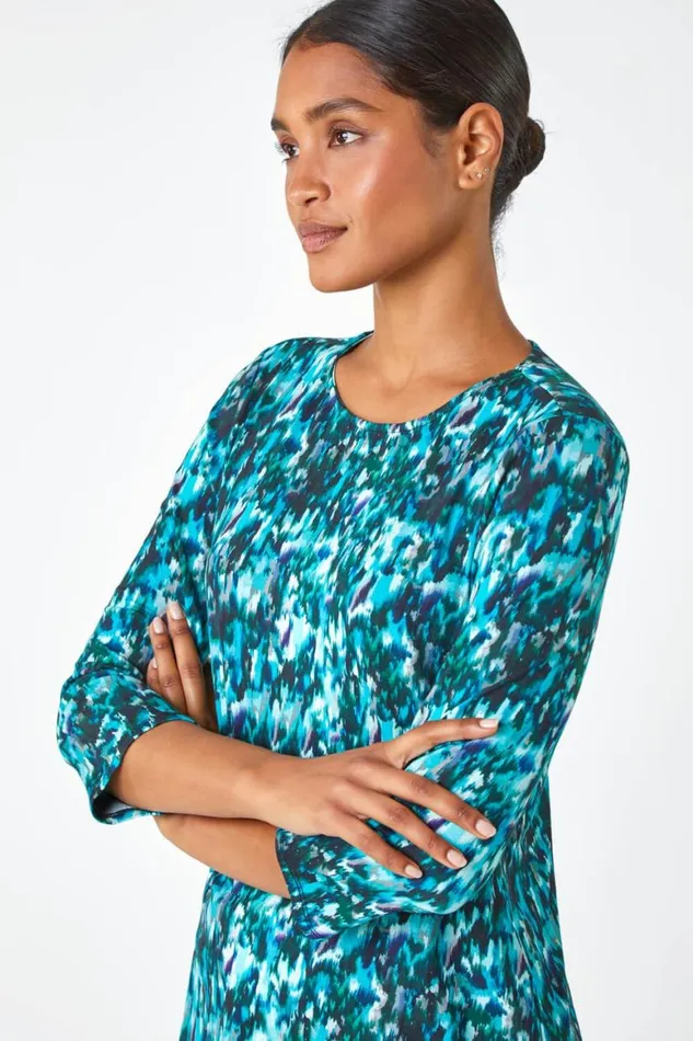 Women Turquoise Abstract Print Asymmetric Stretch Top Roman Tops