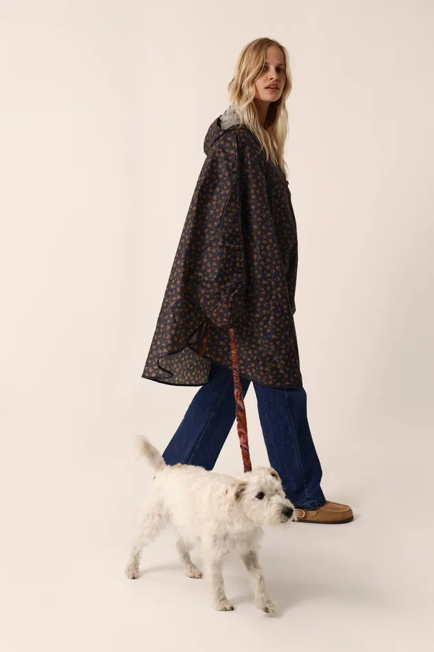 Women Waterproof Poncho Leo Noir Poncho De Pluie Imprim Lopard Des Petits Hauts Coats and Jackets