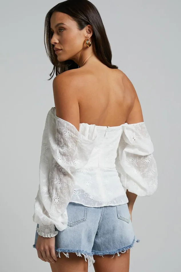 Ybur Top 8211 Off Shoulder Long Sleeve Bustier Top In Ivory Women Showpo Tops Ybur Top 8211 Off Shoulder Long Sleeve Bustier Top In Ivory Women Showpo Tops